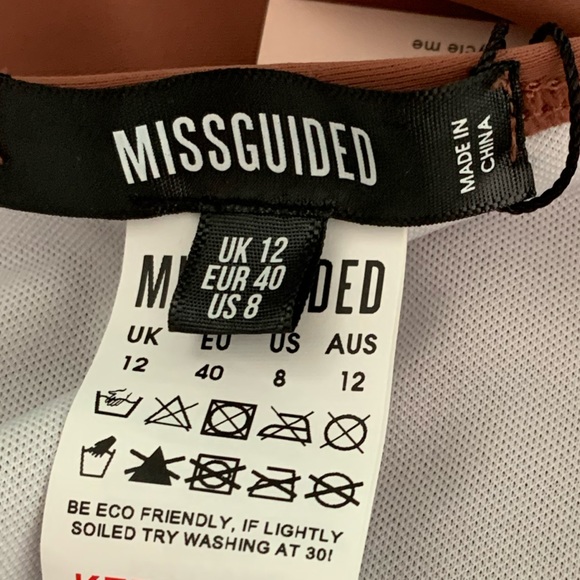 NWT Misguided one piece with tortoise belt in a mocha size 8 - Picture 6 of 10